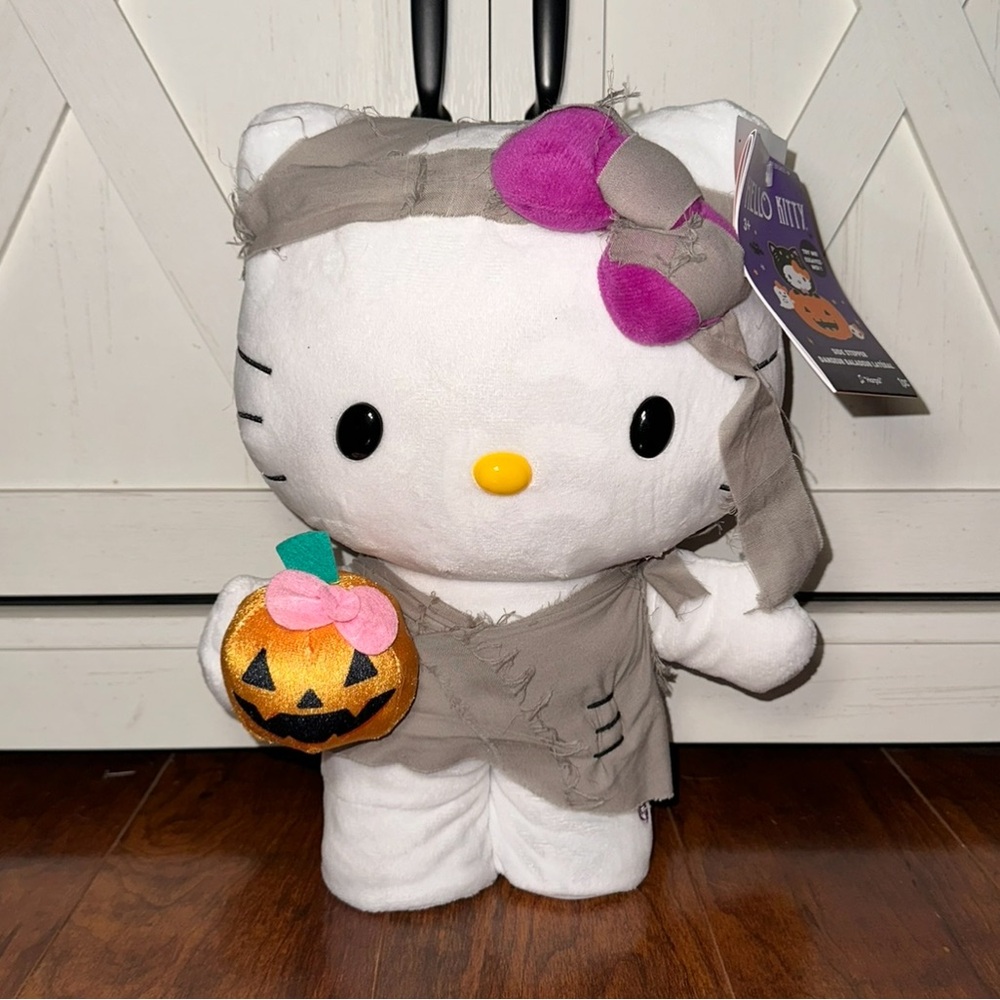 Hello Kitty Halloween Plush Greeter with Pumpkin